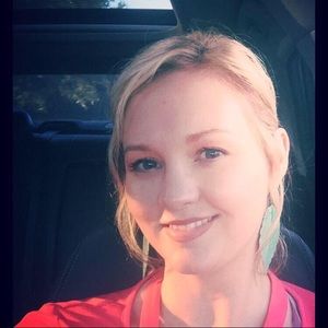 Meet your Posher, Cassie